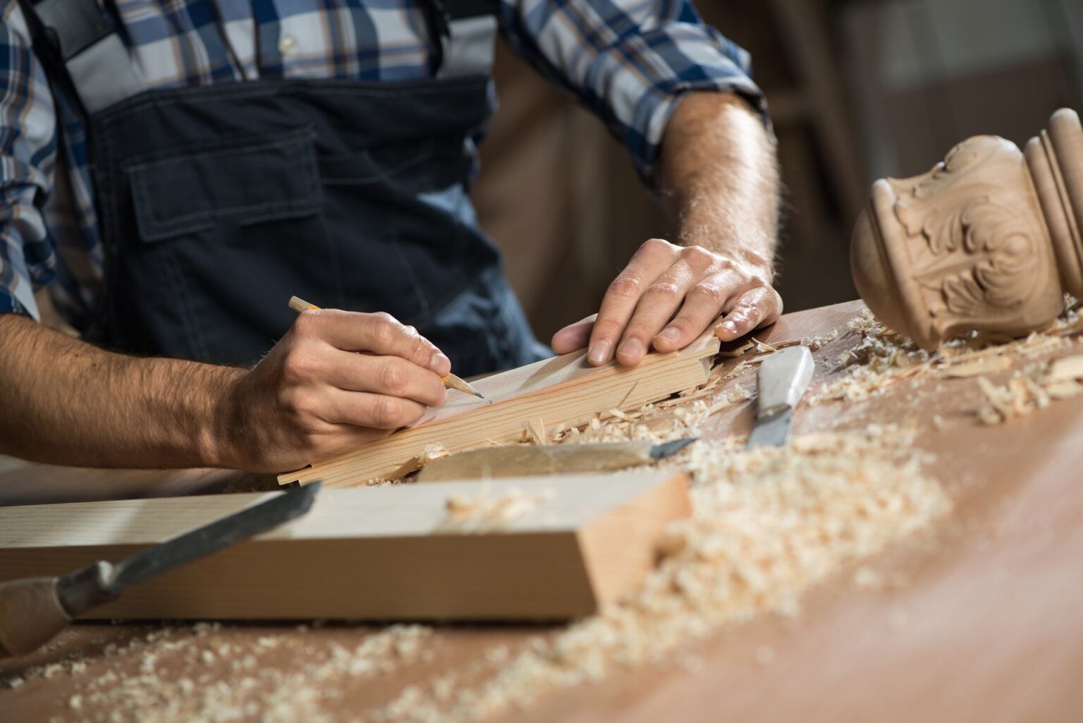 Institute of Carpenters Serving carpenters and joiners since 1890
