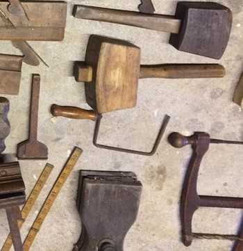 Looking to move into construction or build on your skills?

Go Construct has an employability pack on their website with tips to help you get the right job/apprenticeship and how you can keep building on your skills while working in construction.