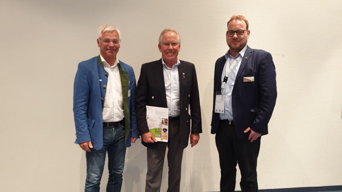 IOC President Geoff Rhodes attended and gave a presentation at the European Vocational Education and Training in Timber Construction event in Köln, Germany on 7 July 2022